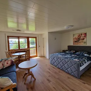 Sophie's Bergglueck, Ihr Bett Im Allgaeu Apartment
